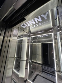 Modern department for 4 people near the sea