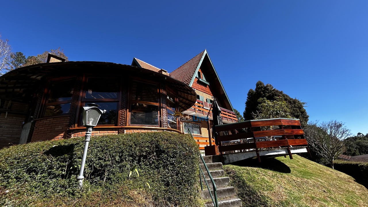 Casa para alquiler de vacaciones em Campos do Jordão (Alto do Capivari)