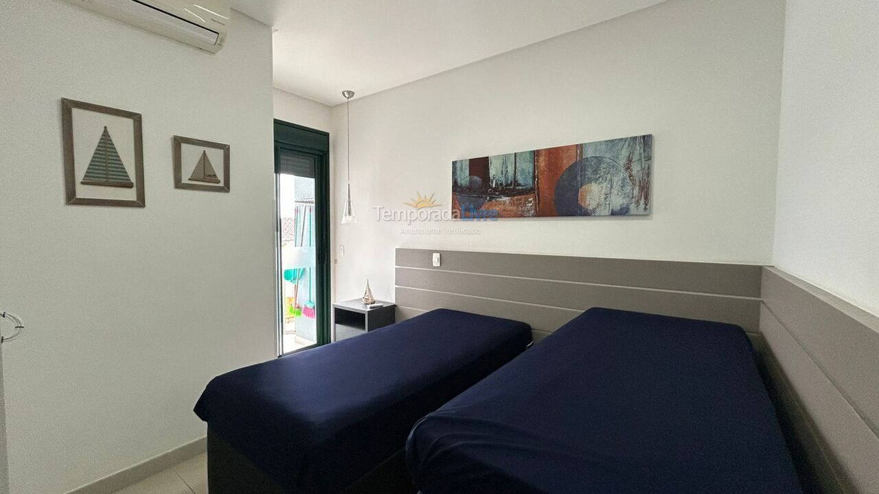 Apartment for vacation rental in Ubatuba (Praia Grande)