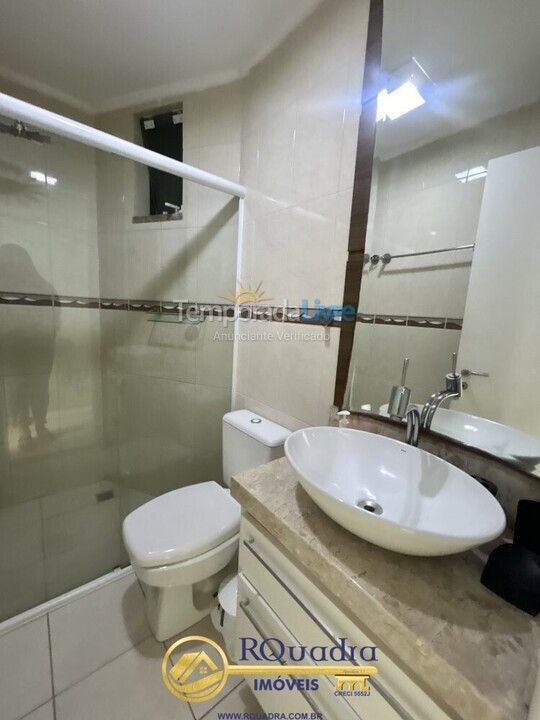 Casa para aluguel de temporada em Bombinhas (Praia de Bombas)