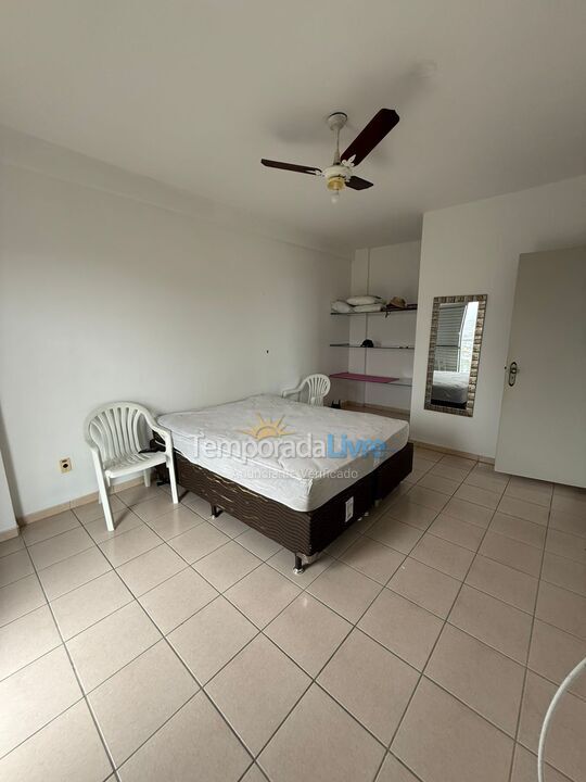 Apartamento para aluguel de temporada em Caraguatatuba (Massaguaçu)