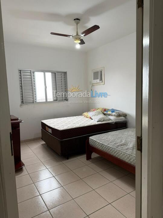 Apartamento para aluguel de temporada em Caraguatatuba (Massaguaçu)