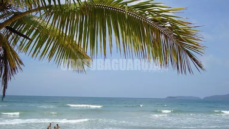 Apto 03-B - 1 Dorm| a duas quadras da Praia Grande - Ubatuba