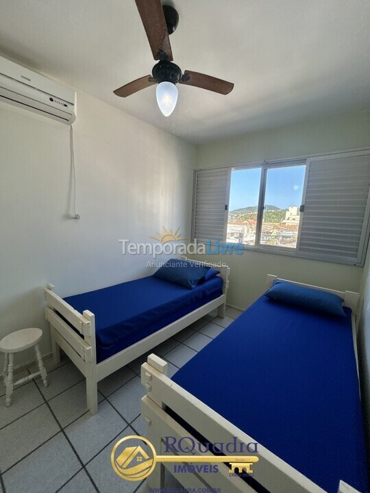 Apartamento para alquiler de vacaciones em Bombinhas (Praia de Bombas)