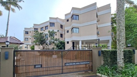 Apartment in Jurerê with Sea View