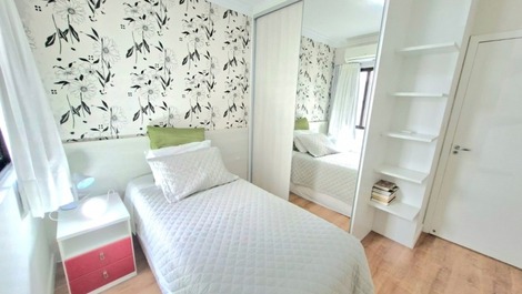 Apartment in Jurerê with Sea View