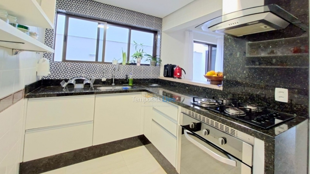 Apartment for vacation rental in Florianopolis (Jurerê)