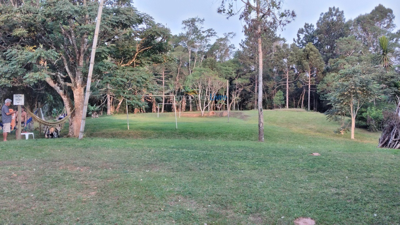 Granja para alquiler de vacaciones em Mogi das Cruzes (Biritiba Ussu)