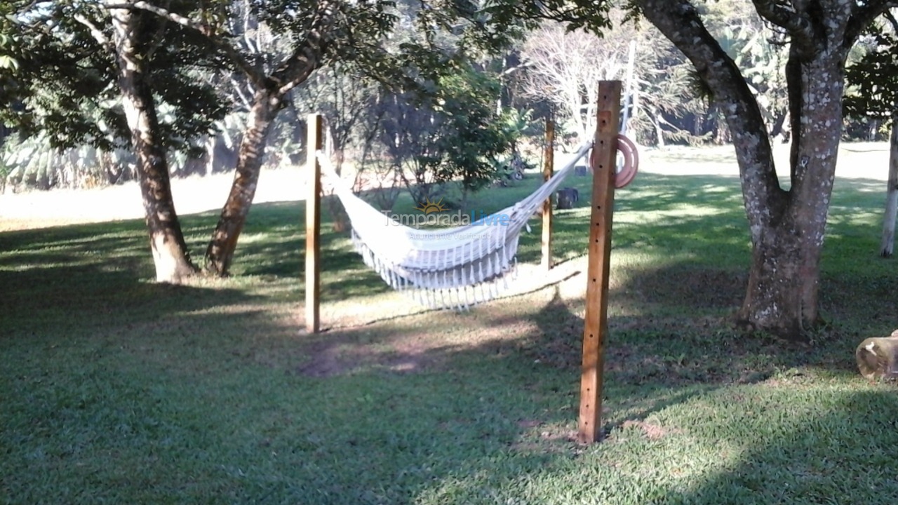 Granja para alquiler de vacaciones em Mogi das Cruzes (Biritiba Ussu)