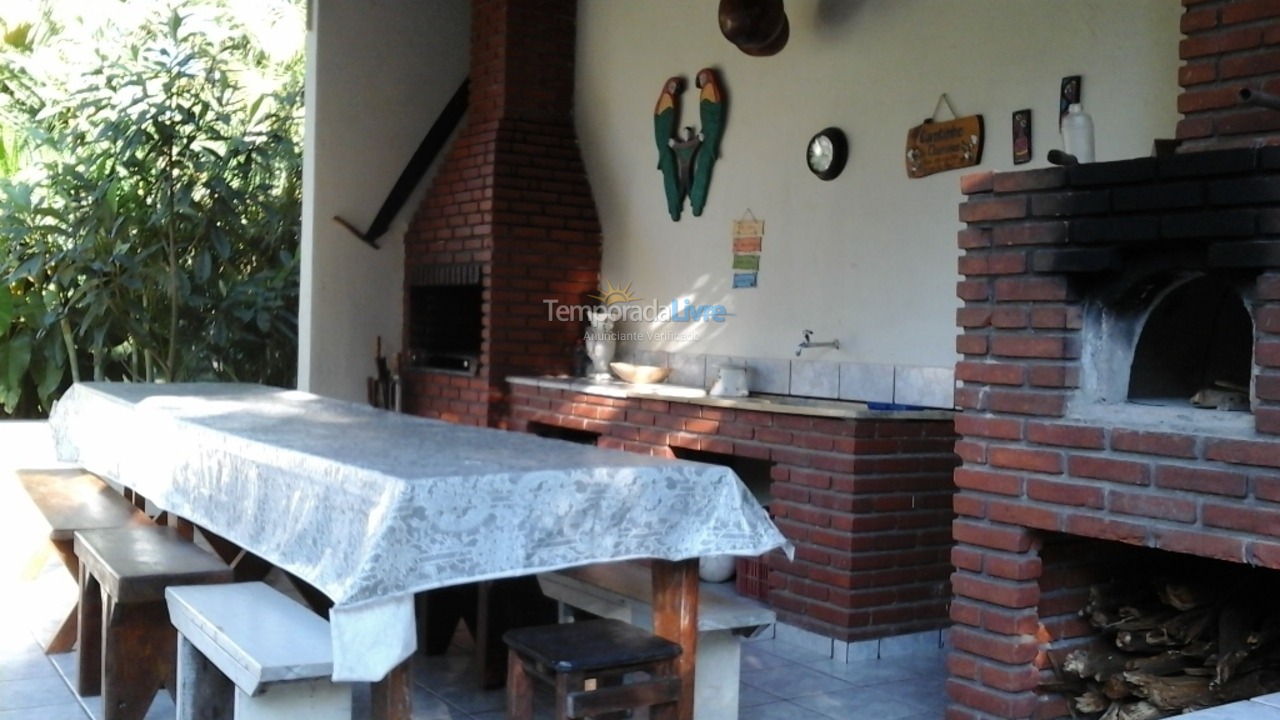 Granja para alquiler de vacaciones em Mogi das Cruzes (Biritiba Ussu)