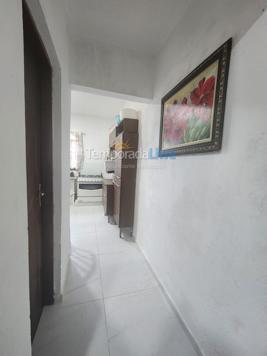 Casa para alquiler de vacaciones em Caraguatatuba (Praia das Palmeiras)