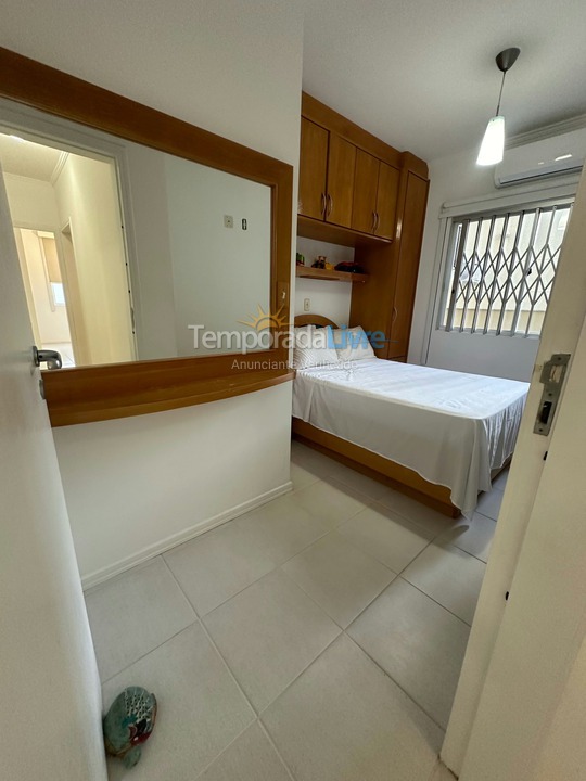 Apartamento para alquiler de vacaciones em Itapema (Meia Praia)