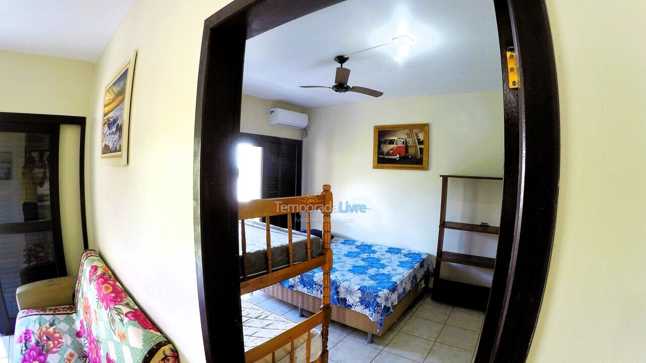 Apartamento para alquiler de vacaciones em Garopaba (Praia da Ferrugem)