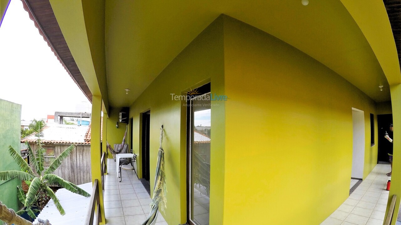 Apartamento para alquiler de vacaciones em Garopaba (Praia da Ferrugem)