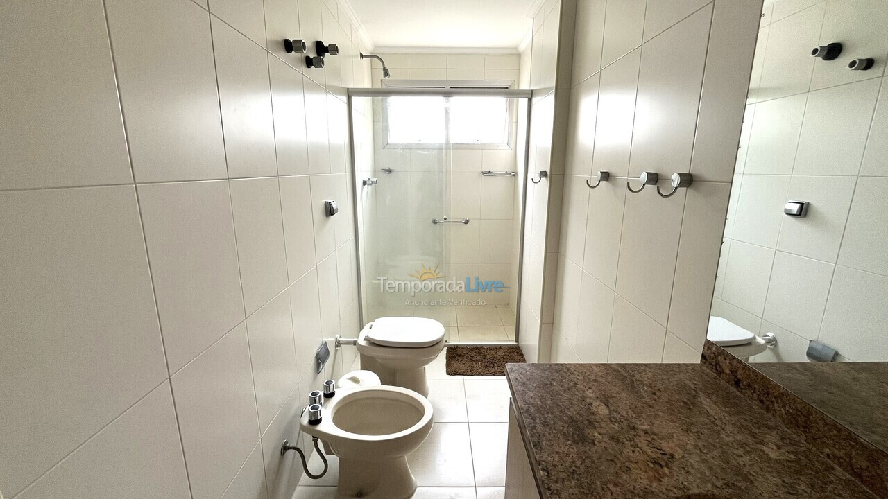 Apartamento para alquiler de vacaciones em Guarujá (Pitangueiras)