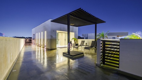 House with elevator 5 minutes from the beach