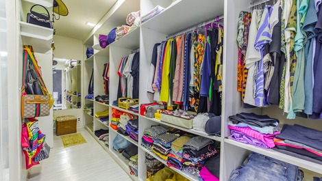 House with elevator 5 minutes from the beach