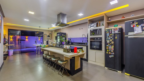 House with elevator 5 minutes from the beach