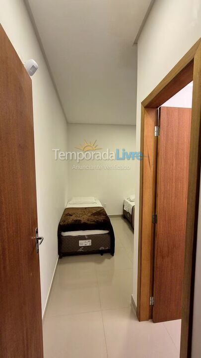 Casa para aluguel de temporada em Bombinhas (Canto Grande)