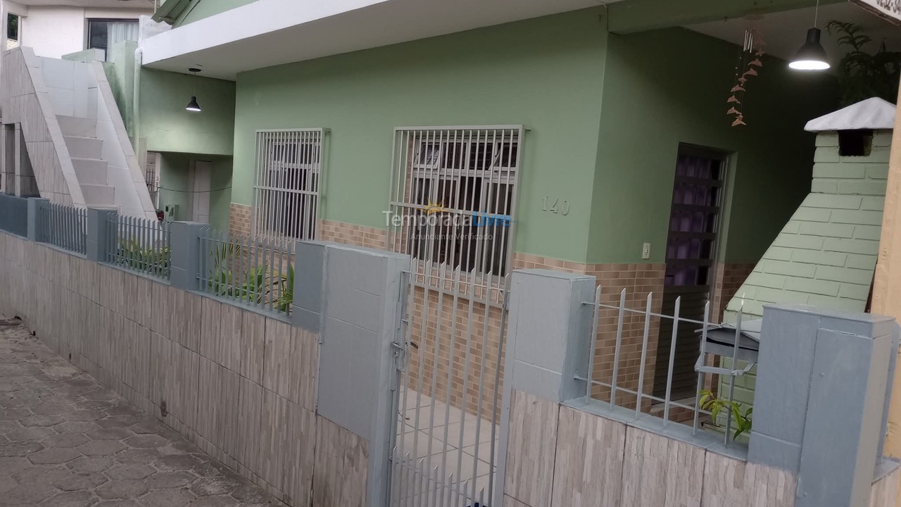 House for vacation rental in Florianópolis (Barra da Lagoa)