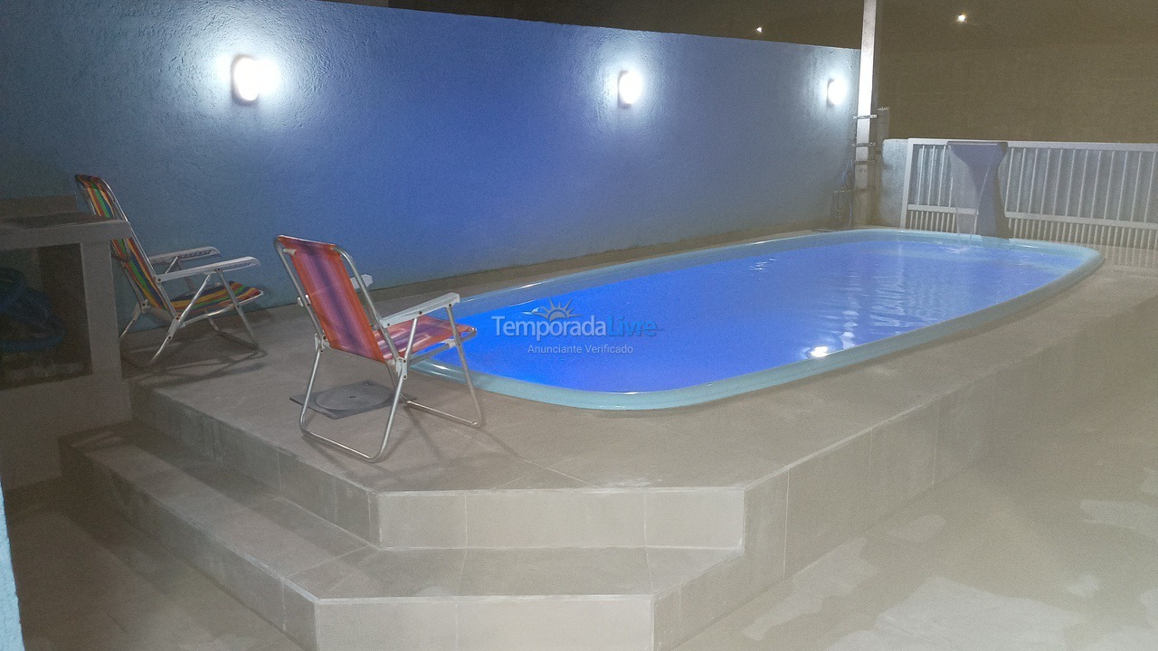 Casa para aluguel de temporada em Matinhos (Balneário Currais)