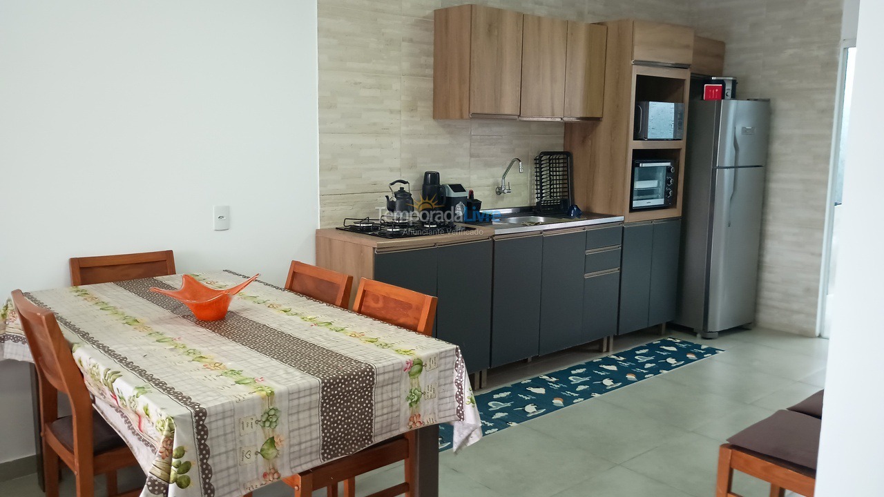 Casa para aluguel de temporada em Matinhos (Balneário Currais)