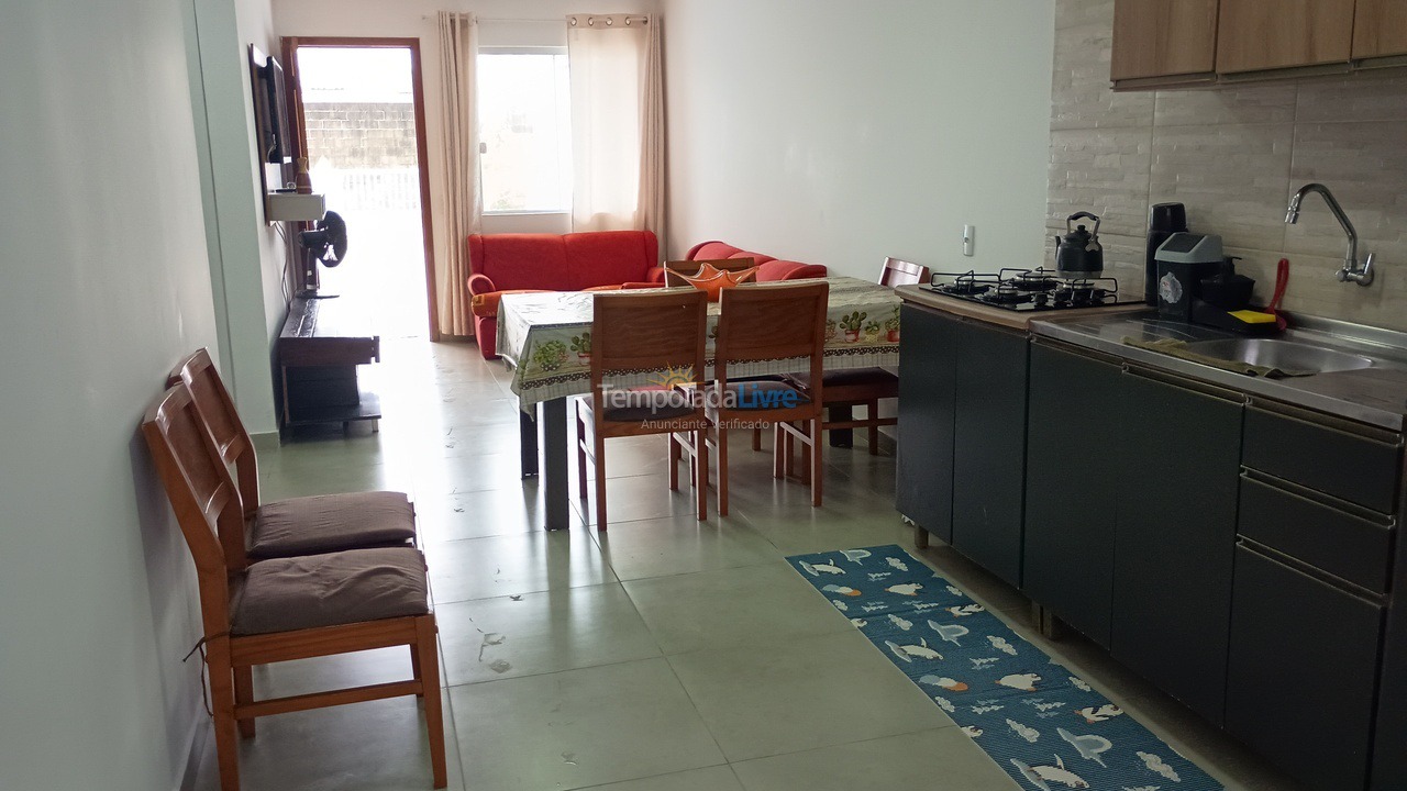 Casa para aluguel de temporada em Matinhos (Balneário Currais)