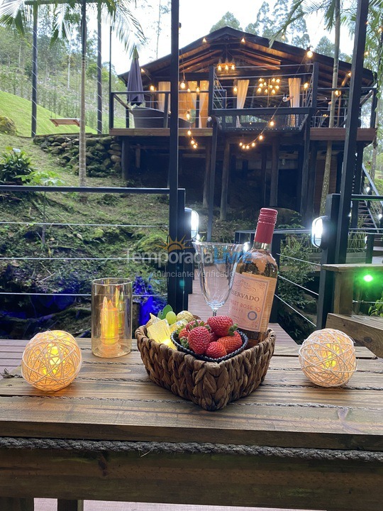 Chácara / sítio para aluguel de temporada em Santo Amaro da Imperatriz (Bairro Pagará)