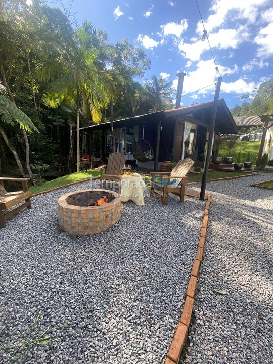 Chácara / sítio para aluguel de temporada em Santo Amaro da Imperatriz (Bairro Pagará)