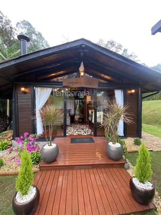 Chácara / sítio para aluguel de temporada em Santo Amaro da Imperatriz (Bairro Pagará)