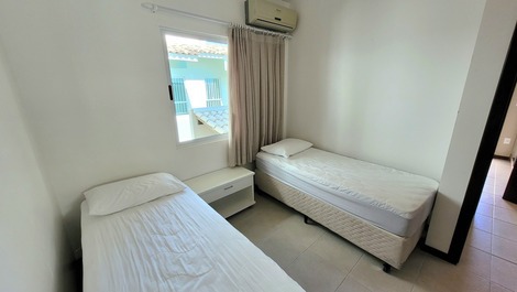 HERMOSA CASA DE 4 HABITACIONES EN PLAYA MARISCAL - CÓDIGO 166