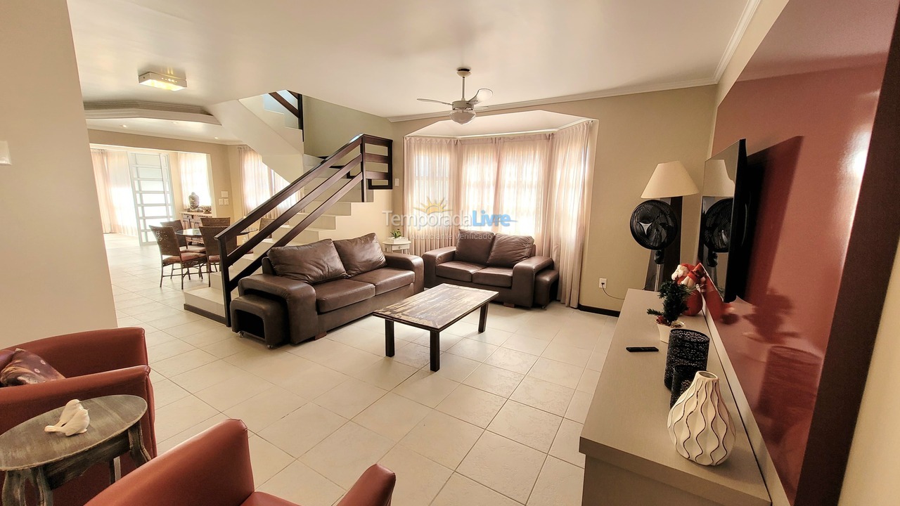 Casa para alquiler de vacaciones em Bombinhas (Mariscal)