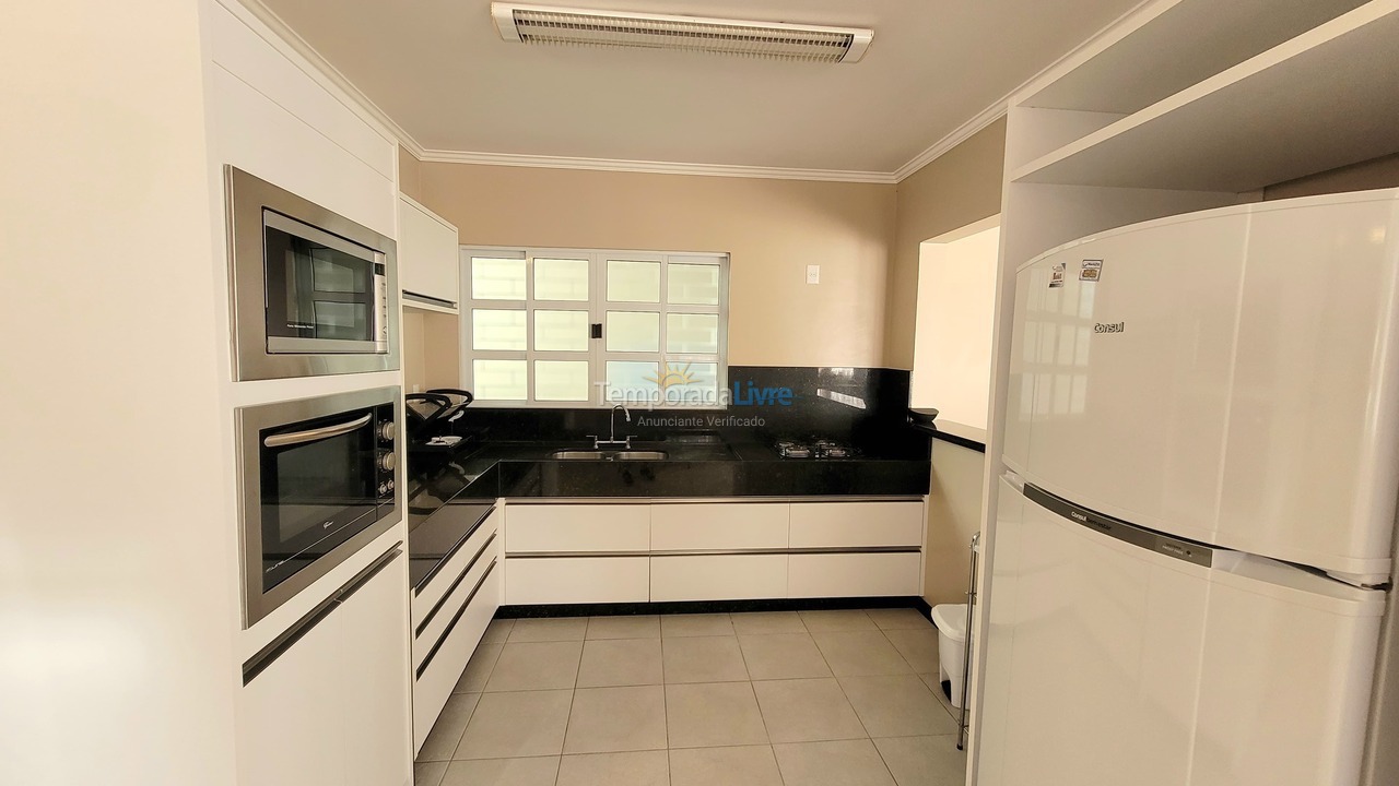 Casa para alquiler de vacaciones em Bombinhas (Mariscal)