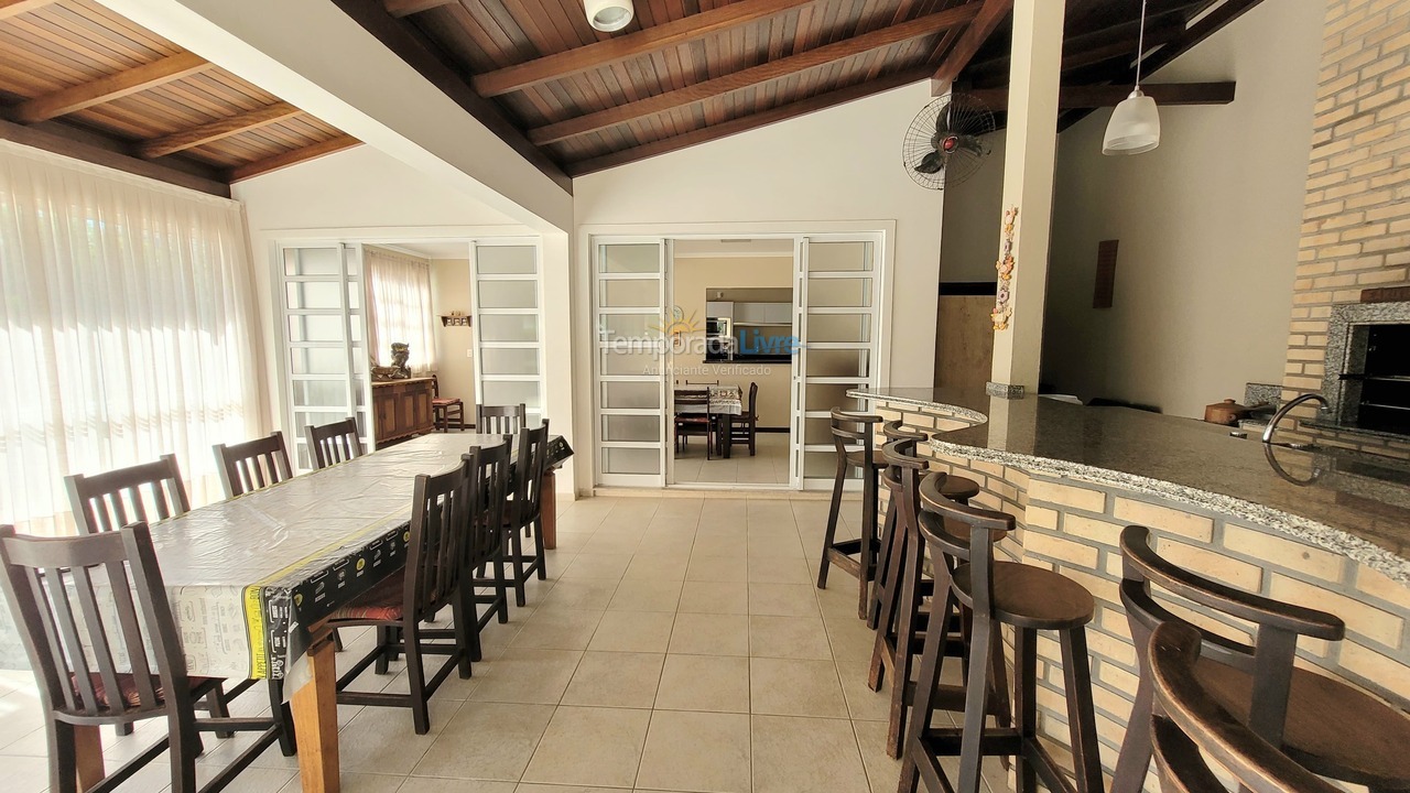 Casa para alquiler de vacaciones em Bombinhas (Mariscal)