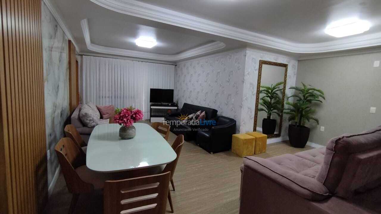 Apartment for vacation rental in Itapema (Meia Praia)