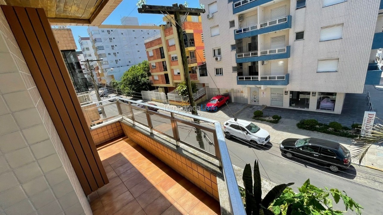 Apartamento para aluguel de temporada em Capão da Canoa (Centro)