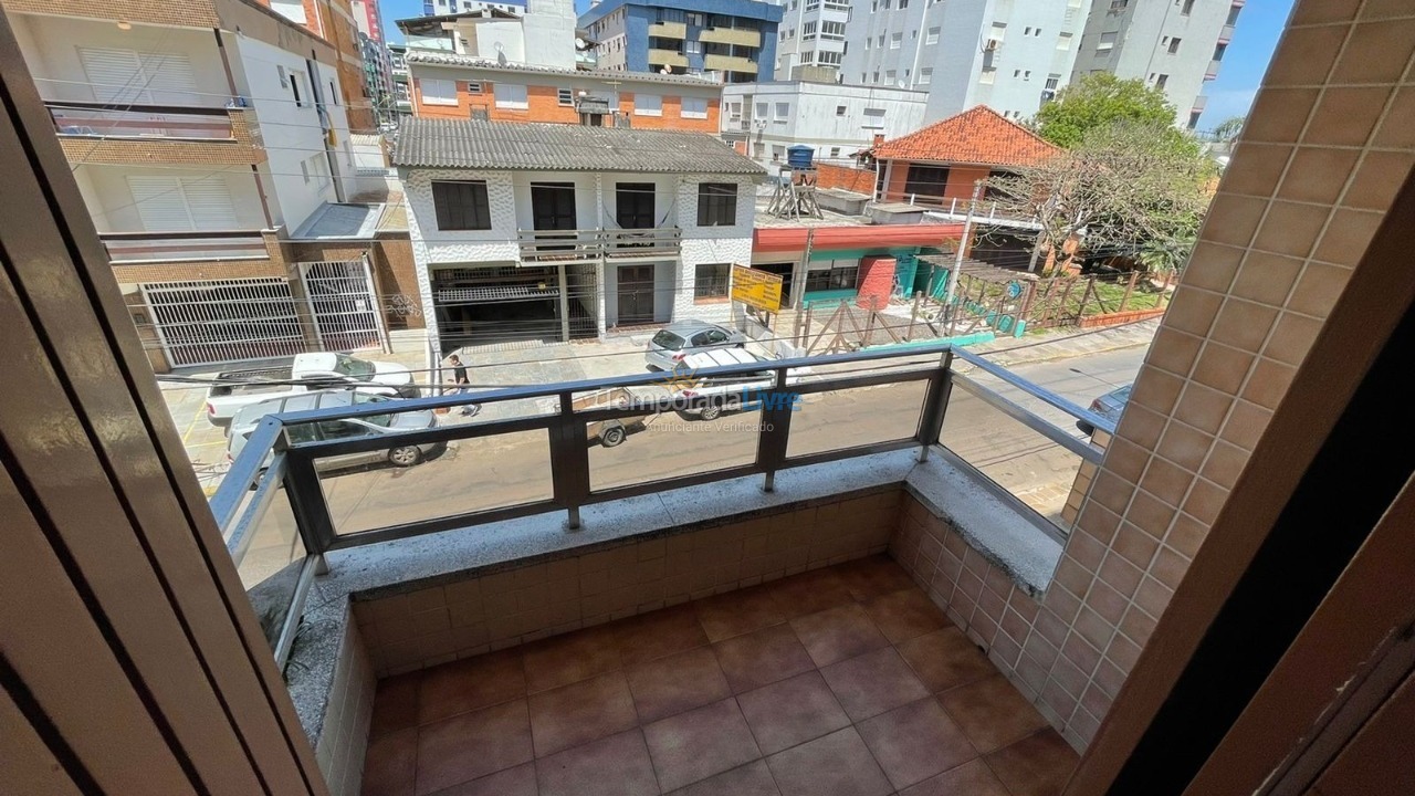 Apartamento para aluguel de temporada em Capão da Canoa (Centro)