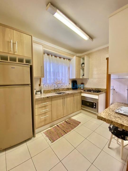 Apartamento para aluguel de temporada em Capão da Canoa (Centro)