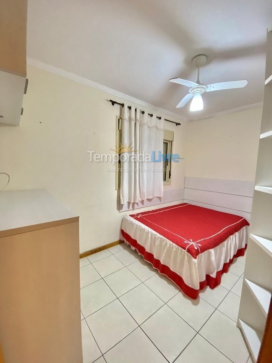 Apartamento para aluguel de temporada em Capão da Canoa (Centro)