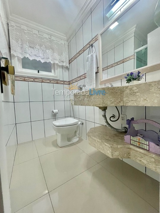 Apartamento para aluguel de temporada em Capão da Canoa (Centro)