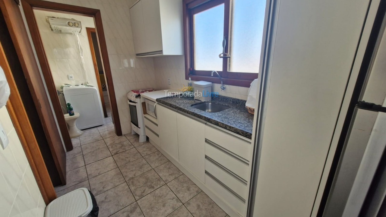 Apartamento para aluguel de temporada em Capão da Canoa (Centro)