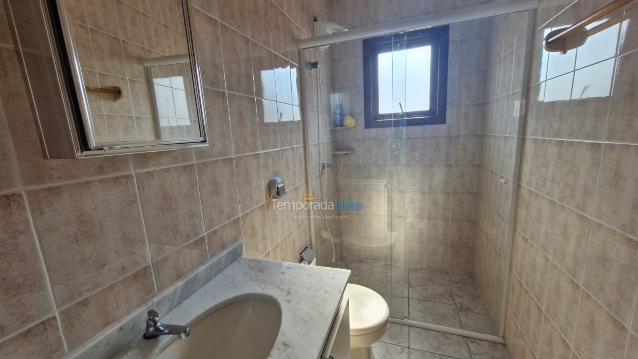 Apartamento para aluguel de temporada em Capão da Canoa (Centro)