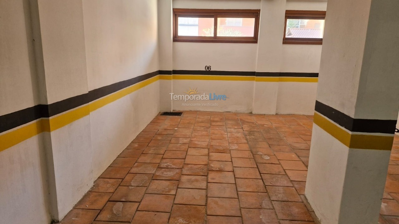 Apartamento para aluguel de temporada em Capão da Canoa (Centro)