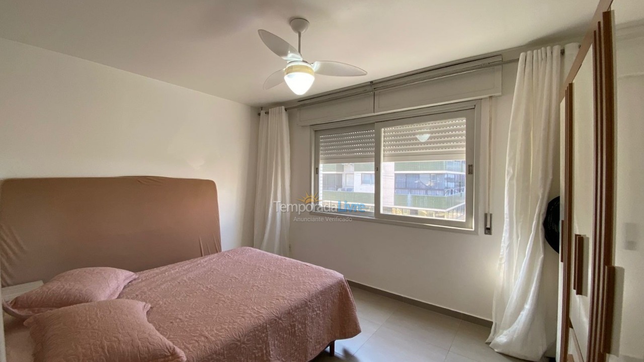 Apartamento para aluguel de temporada em Capão da Canoa (Centro)