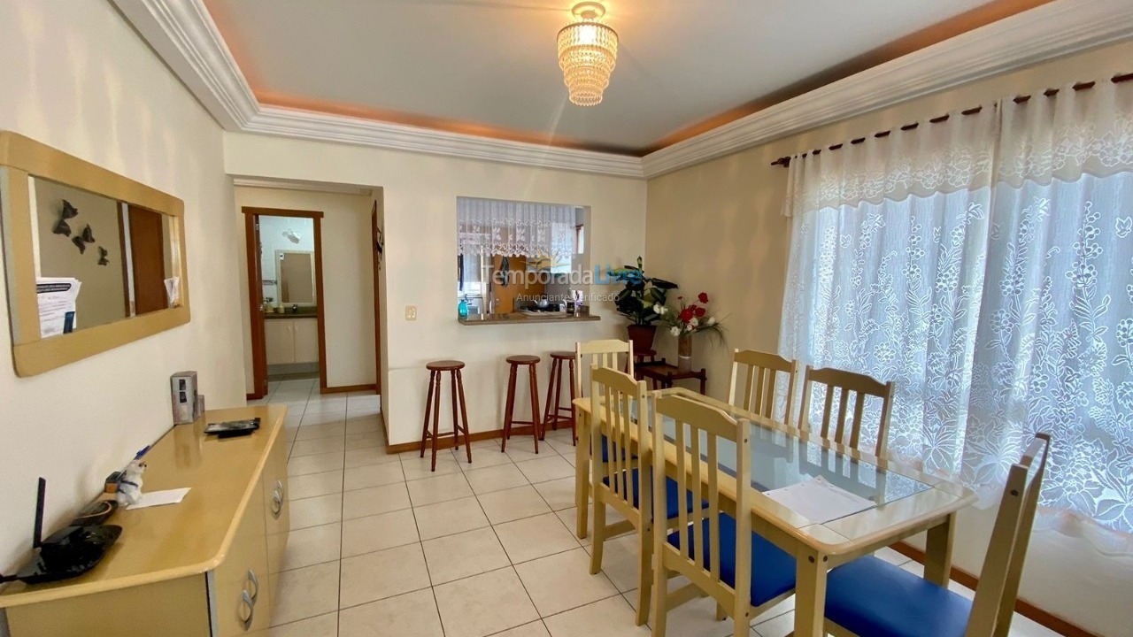 Apartamento para aluguel de temporada em Capão da Canoa (Centro)