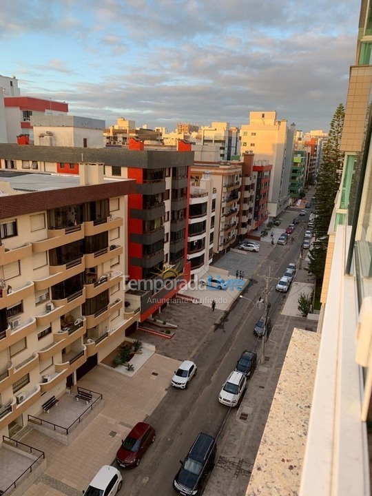 Apartamento para aluguel de temporada em Capão da Canoa (Zona Nova)