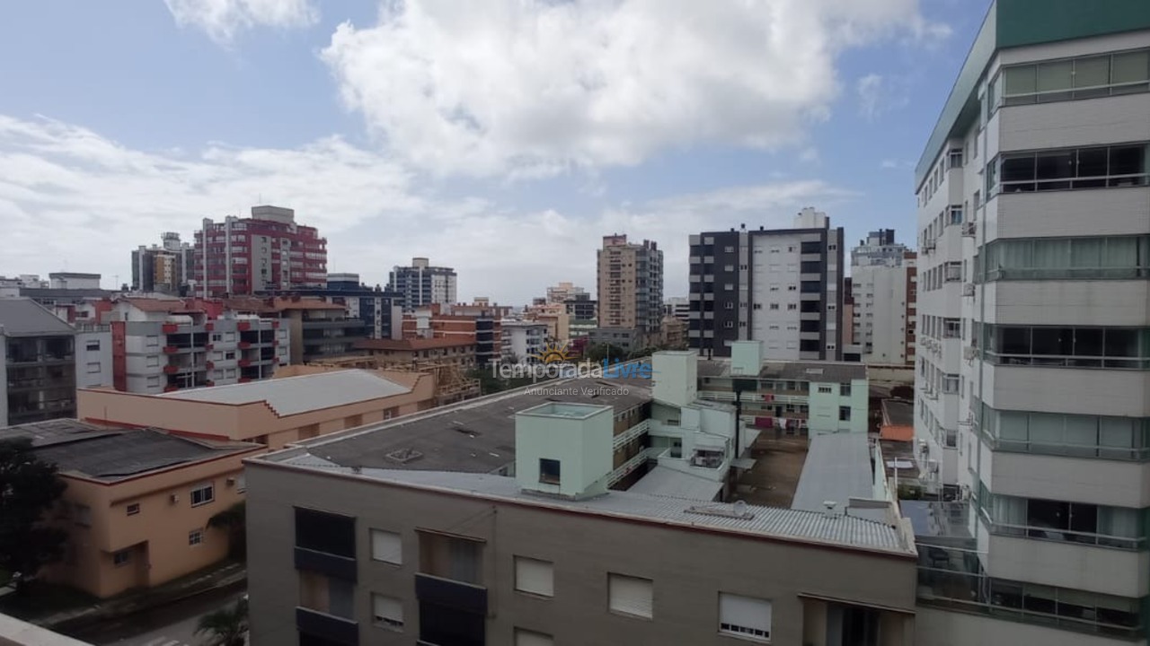 Apartamento para aluguel de temporada em Capão da Canoa (Centro)