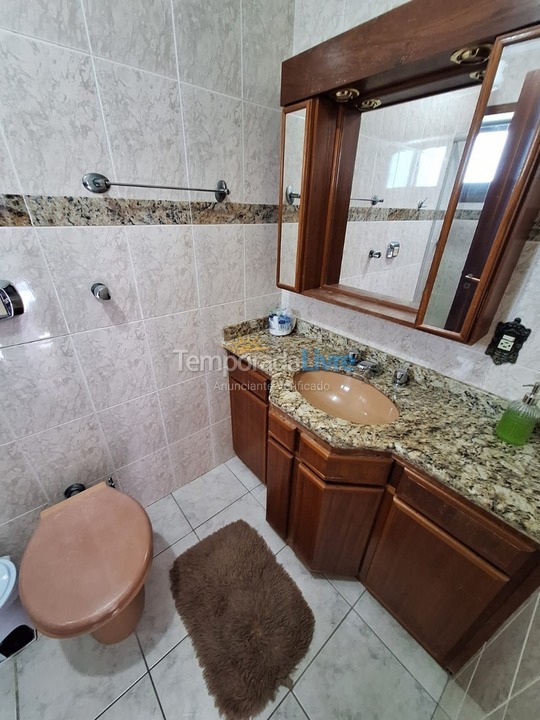 Apartamento para aluguel de temporada em Capão da Canoa (Centro)