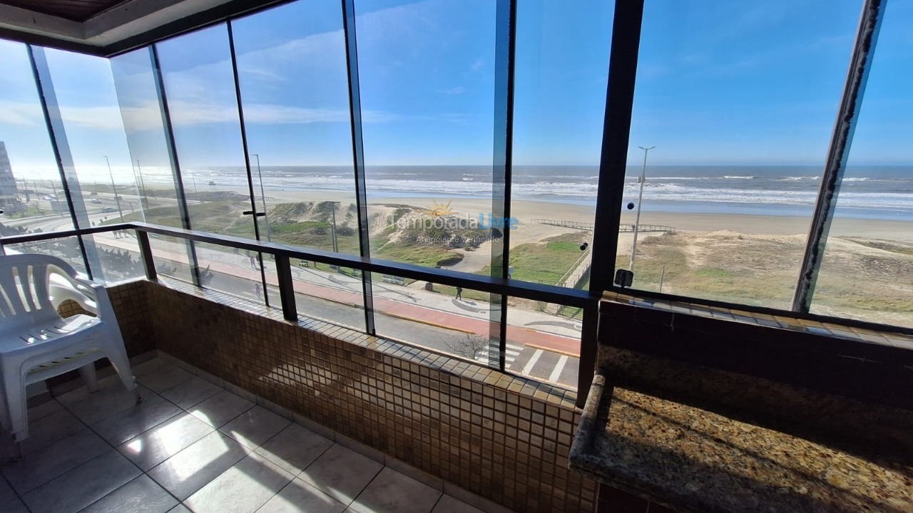 Apartamento para aluguel de temporada em Capão da Canoa (Centro)