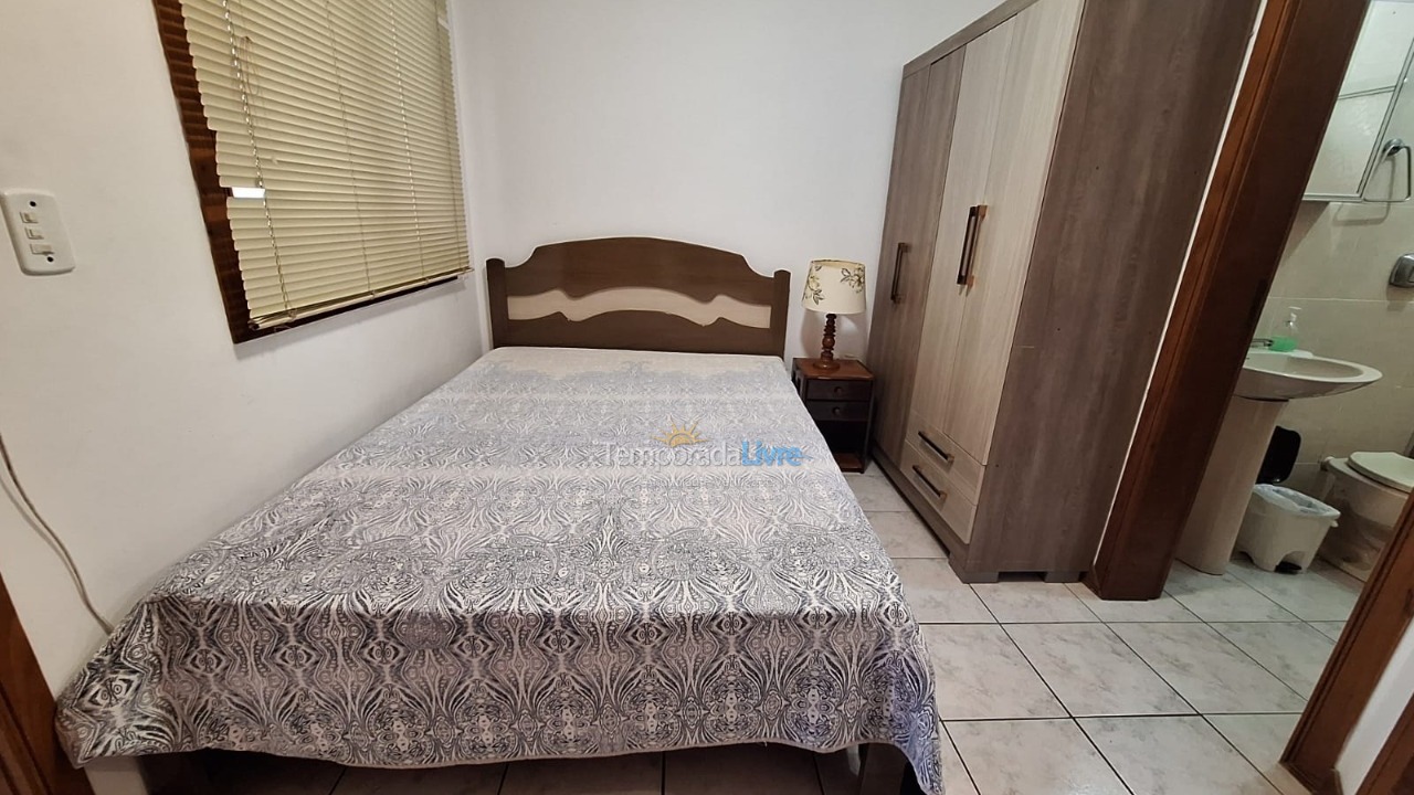 Apartamento para aluguel de temporada em Capão da Canoa (Centro)